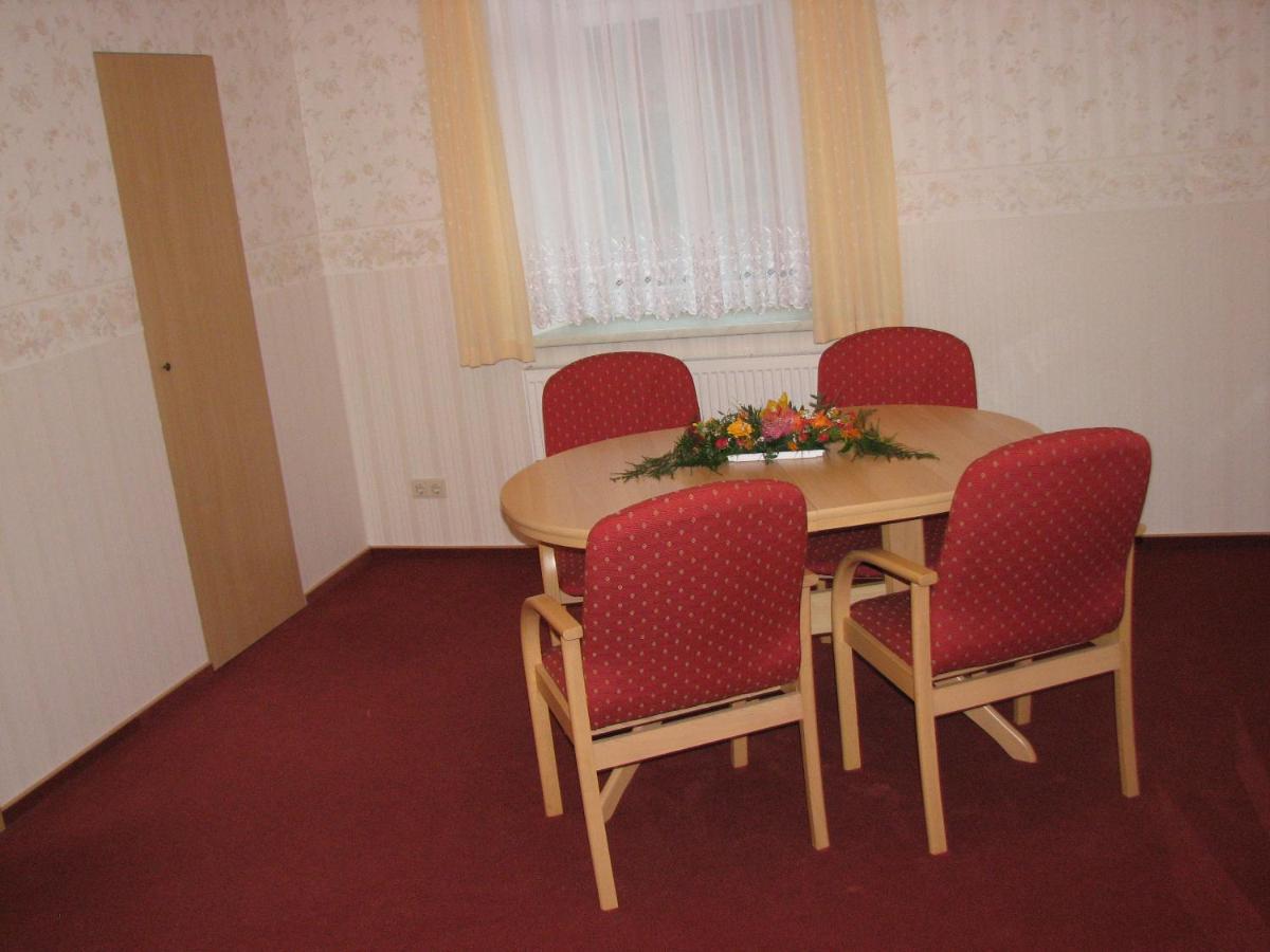 Hotel Garni Dekorahaus Bad Schandau Kültér fotó