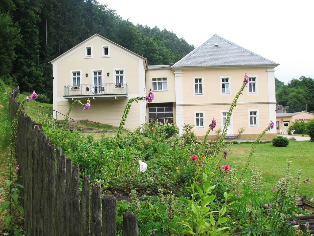 Hotel Garni Dekorahaus Bad Schandau Kültér fotó