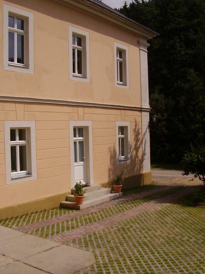 Hotel Garni Dekorahaus Bad Schandau Kültér fotó